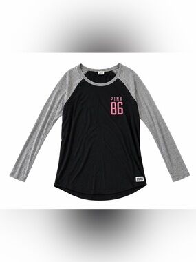 VICTORIA’S SECRET PINK GRAY AND BLACK LONG SLEEVE DOLPHIN HEM SHIRT
